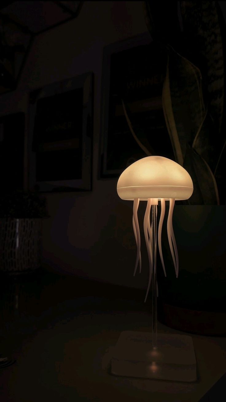 Medusa flotante con luces